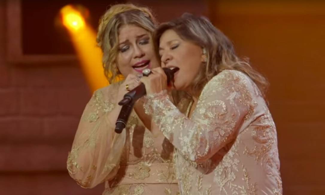 Marília Mendonça e Roberta Miranda cantam "Os tempos mudaram" Foto: Reprodução