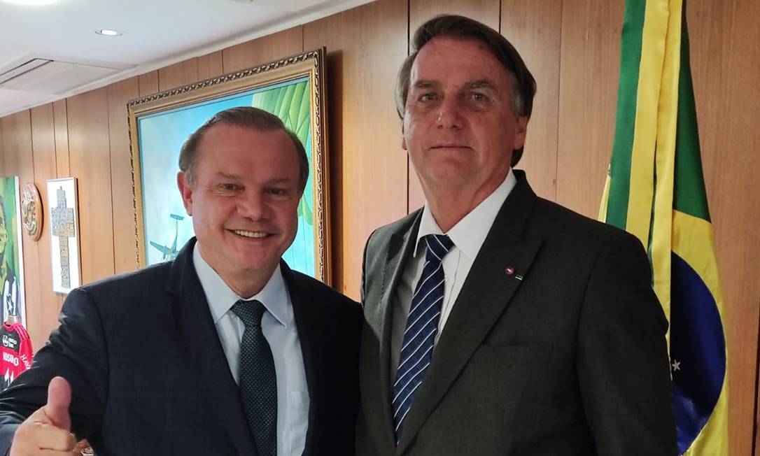 O senador Wellington Fagundes (PL-MT) se reúne com o presidente Jair Bolsonaro no Palácio do Planalto Foto: Divulgação