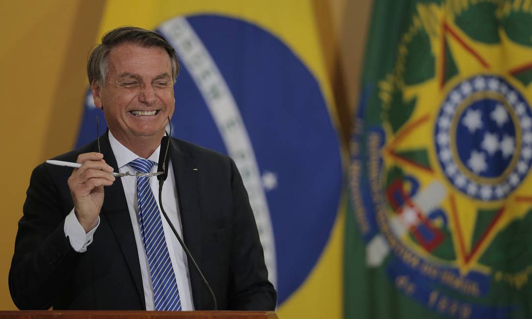 Campanha de Bolsonaro coloca em xeque ida a próximos debates