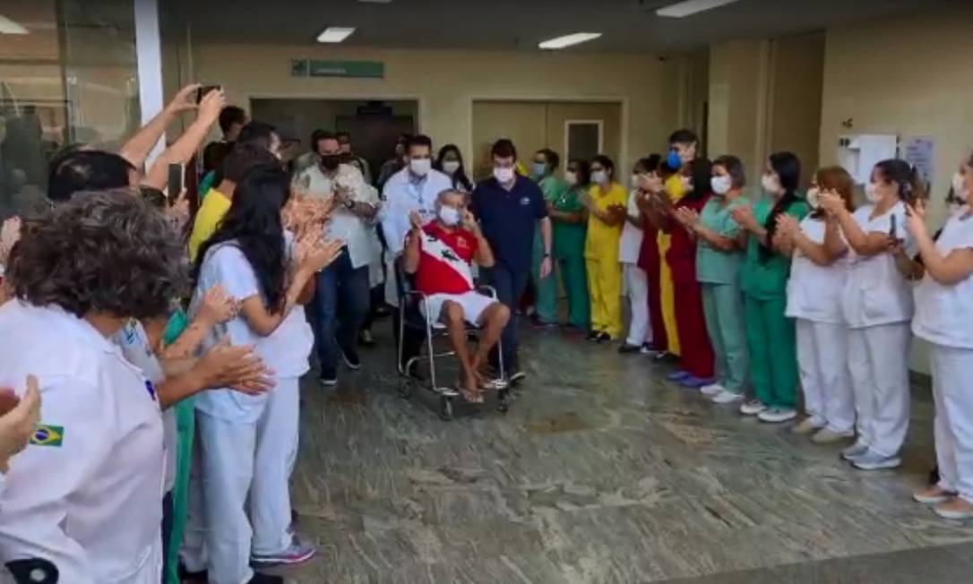 &Uacute;ltimo paciente com Covid-19 no Hospital Municipal Ronaldo Gazolla recebe  alta no Rio - Jornal O Globo