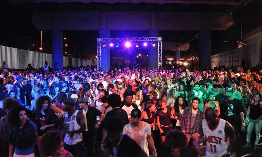 Baile Charme Do Viaduto De Madureira Estará De Volta No Feriado Da ...