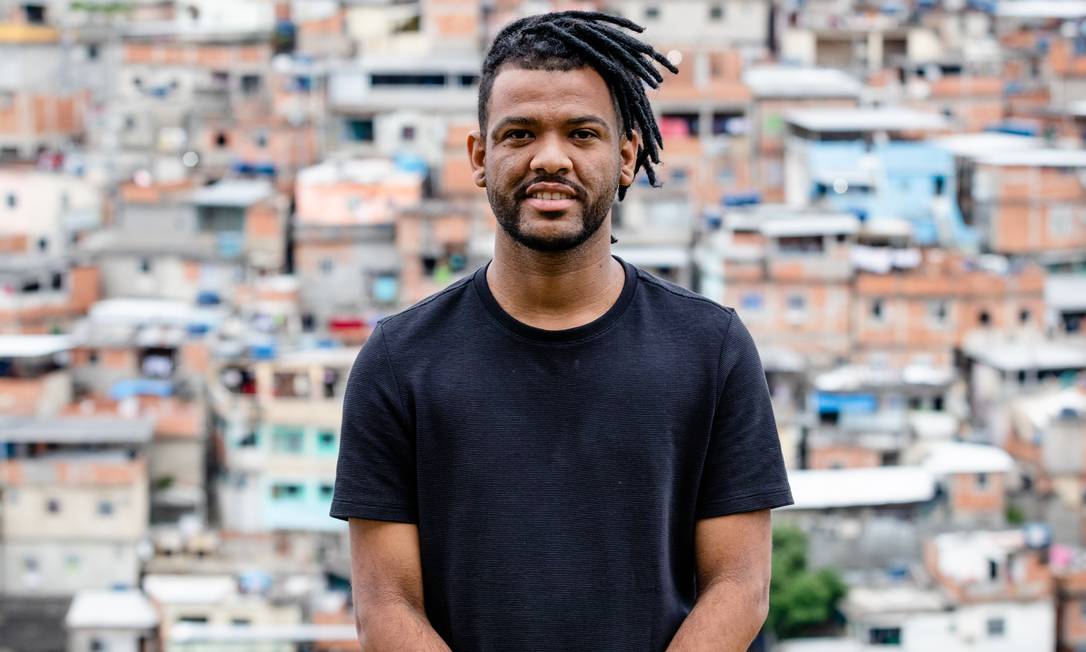 Rene Silva é comunicador comunitário e ativista social Foto: Divulgação/Renato Moura