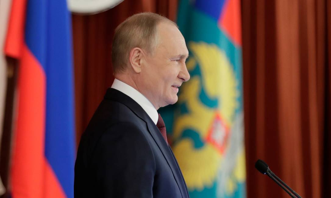 Presidente russo, Vladimir Putin, durante discurso no Ministério de Relações Exteriores, em Moscou Foto: SPUTNIK / via REUTERS