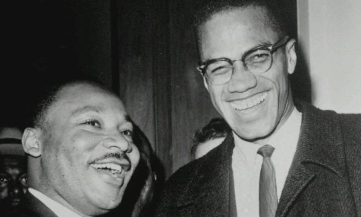 Malcolm X e Martin Luther King Jr. dois dos maiores expoentes da luta antirracista dos Estados Unidos Foto: Arquivo