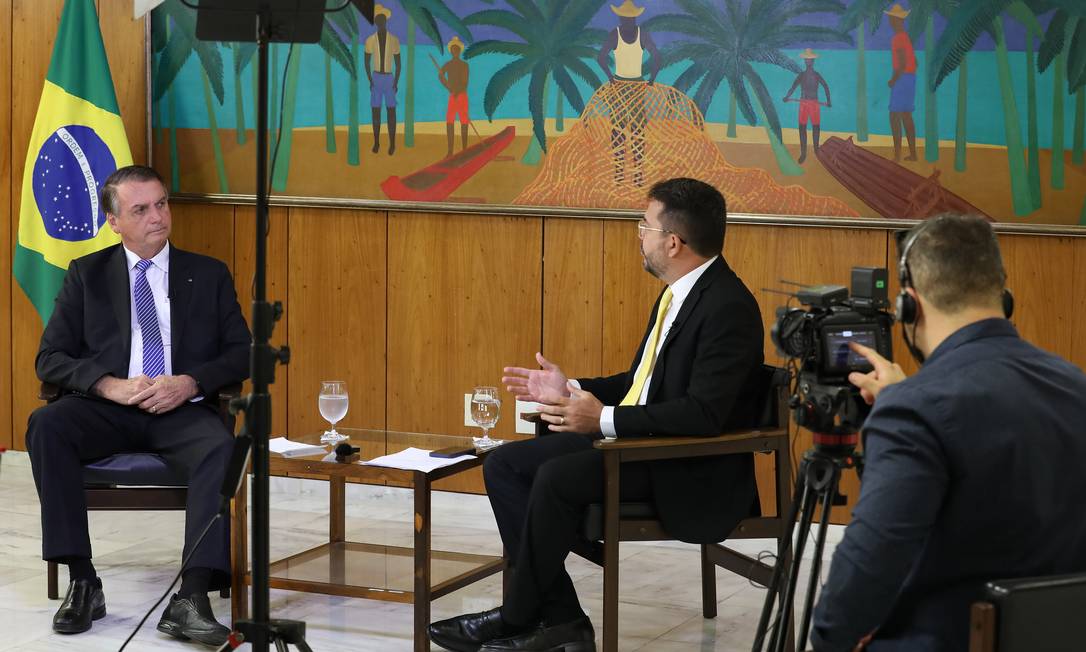 O presidente Jair Bolsonaro, durante entrevista Foto: Clauber Cleber Caetano/Presidência