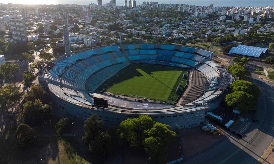 Vista aérea do estádio Centenário, em Montevidéu, palco da final da Libertadores Foto: NICOLAS GARCIA / AFP