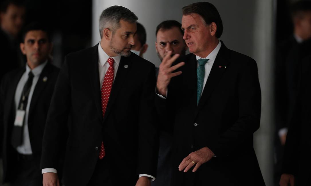 O presidente Jair Bolsonaro recebe o presidente do Paraguai, Mario Abdo Benítez Foto: Cristiano Mariz/Agência O Globo