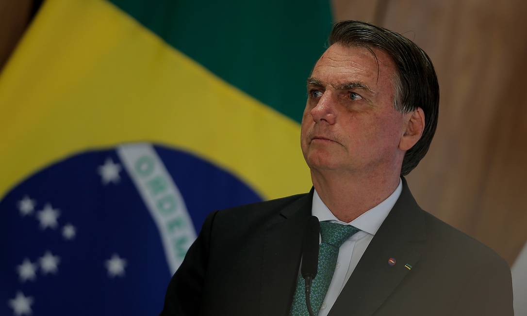 O presidente Jair Bolsonaro, durante declaração à imprensa Foto: Cristiano Mariz/Agência O Globo/24-11-2021