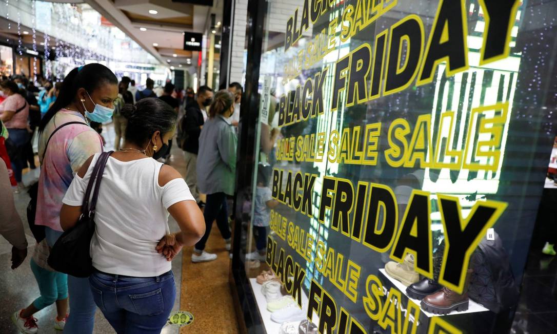 Segundo Neotrust, Black Friday foi concluída com um faturamento total de R$5,4 bilhões. Foto: LEONARDO FERNANDEZ VILORIA / REUTERS