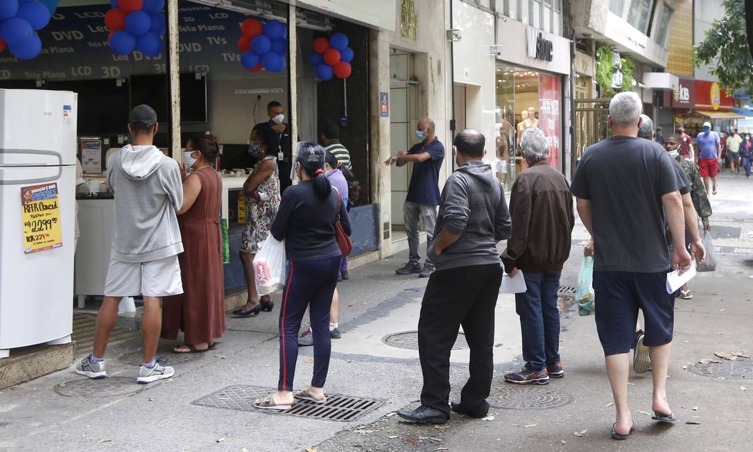 Demanda por crédito para consumidor é grande no Brasil, dizem fintechs Foto: Fábio Rossi / Agência O Globo