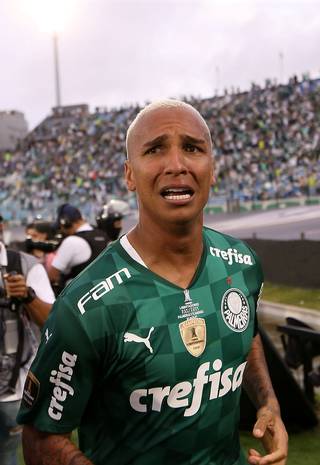 Após vídeo, Deyverson nega que canta “Palmeiras não tem Mundial”