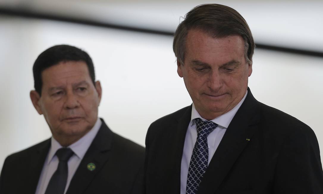 Há tempos, a relação entre Hamilton Mourão e Jair Bolsonaro é pautada por desconfiança mútua Foto: Cristiano Mariz/10-11-2021