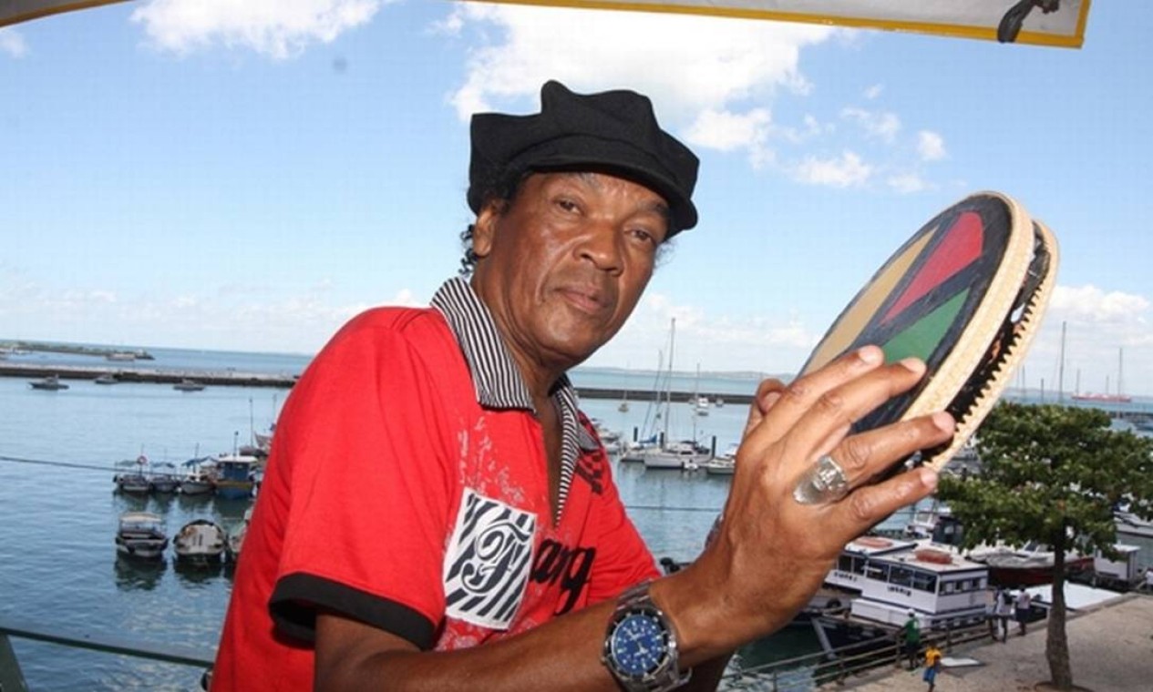 O músico Paulinho Camafeu, um dos ícones da música baiana, morreu aos 73 anos, em Salvador, no fim de novembro, por conta de problemas cardíacos. Foto: Reprodução