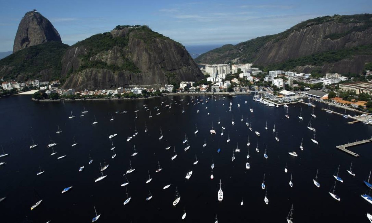 Prédio com história e estilo na Praia da Urca - Jornal O Globo