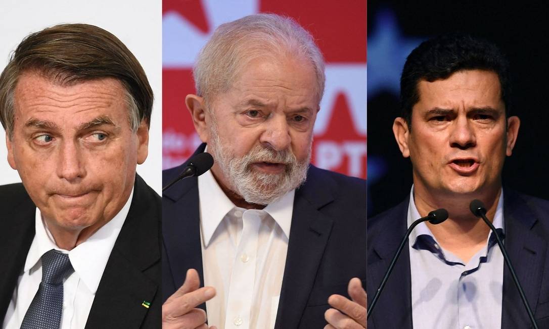 Bolsonaro (PL), Lula (PT) e Moro (Podemos) Foto: AFP
