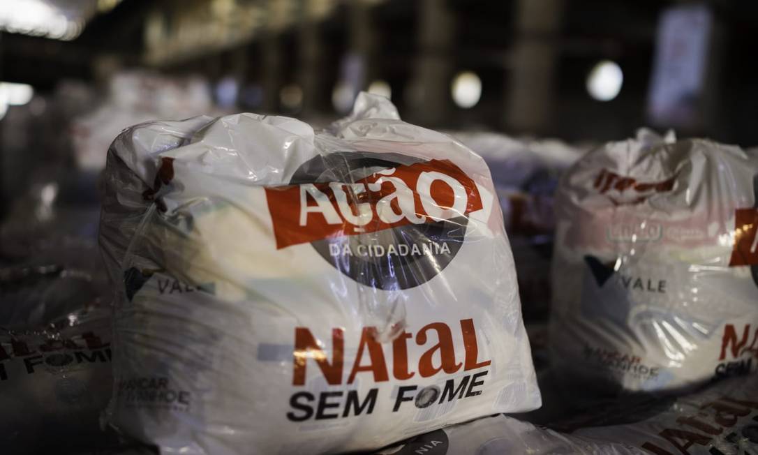 Campanha 'Natal Sem Fome' tem apoio do Rock in Rio para arrecadar doações para distribuir alimentos Foto: Breno Lima / Divulgação