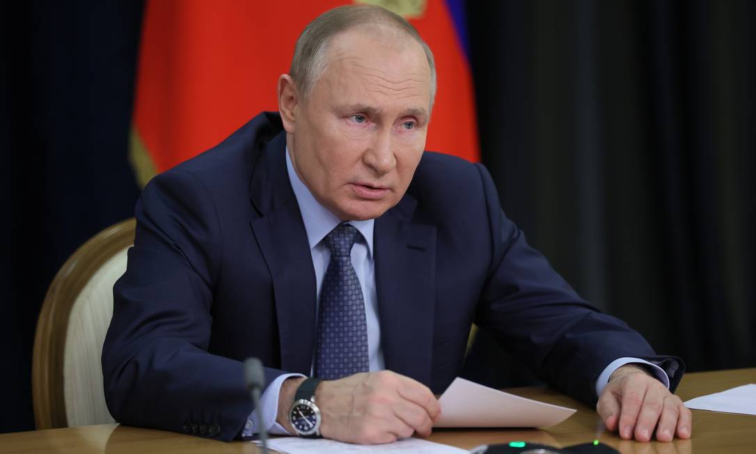 Preisdente da Rússia, Vladimir Putin, durante reunião de assuntos econômicos Foto: SPUTNIK / via REUTERS