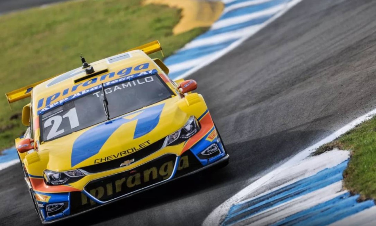 Aeroporto do Galeão se prepara para receber corrida histórica da Stock Car  neste fim de semana - Diário do Rio de Janeiro