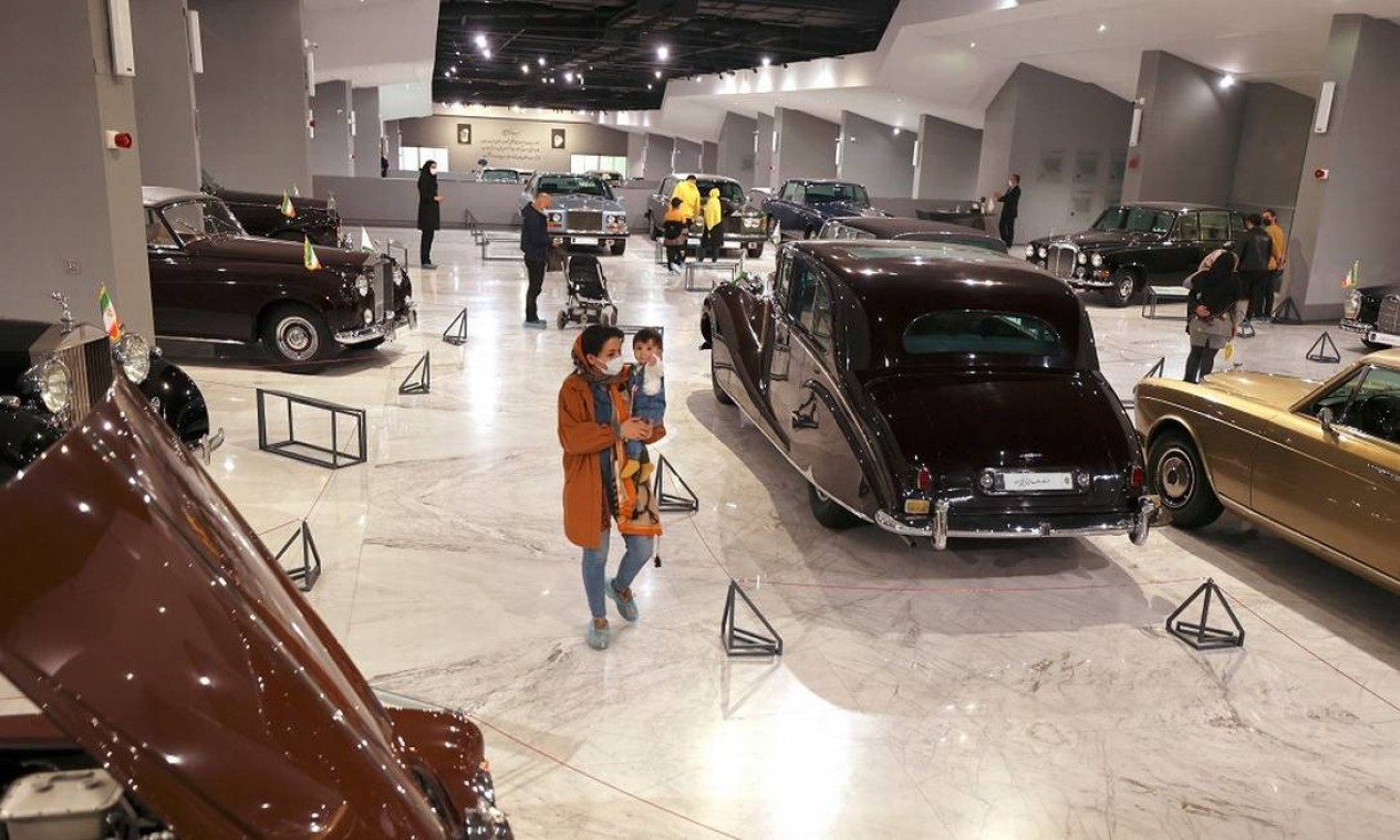 O museu fica numa área industrial em Teerã, perto das fábricas onde funcionam as fábricas de carros do país Foto: ATTA KENARE / AFP