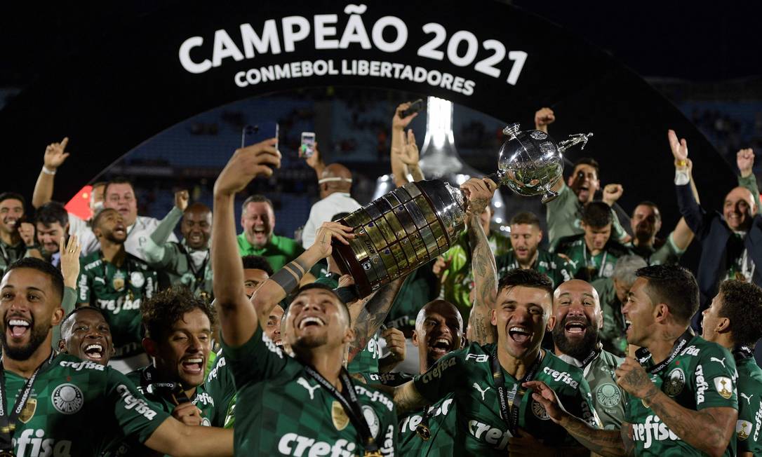 Palmeiras é o atual campeão da Libertadores Foto: JUAN MABROMATA / AFP