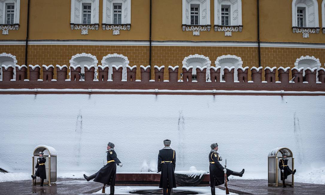 Um Referencial Militar Russo para Entender a Influência no Período