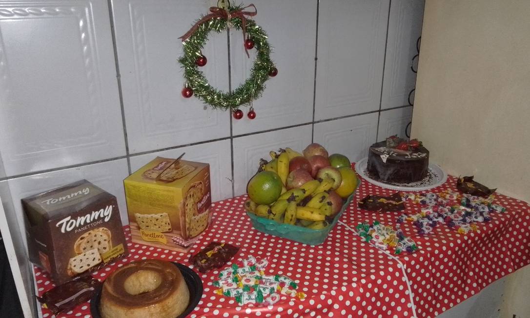 Mãe que anunciou bicicleta da filha em troca de comida realiza ceia de Natal Foto: Divulgação