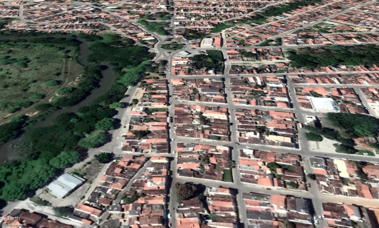 Cidade de Itapetinga, no sudoeste da Bahia, em imagem de satélite do Google Foto: Reprodução / Google Earth