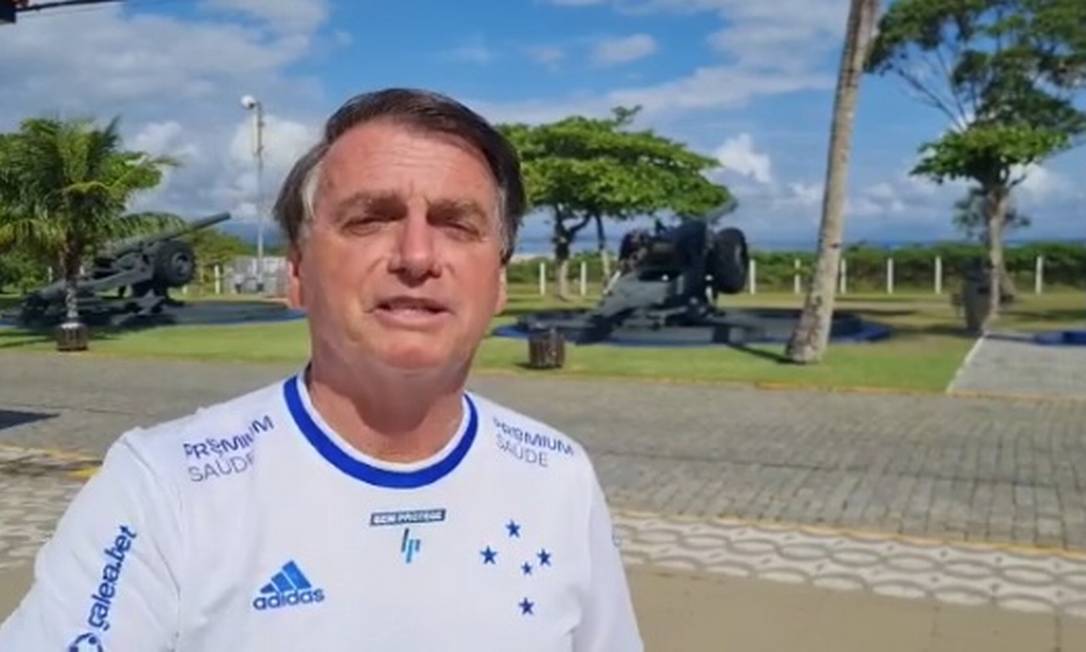 Bolsonaro sobre férias: 'Espero não ter que retornar antes