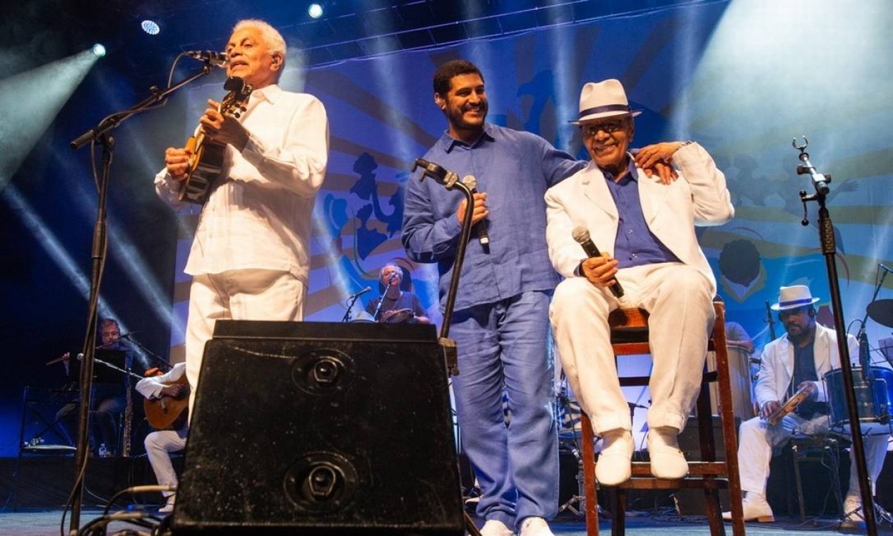 Paulinho da Viola, Criolo e Monarco em show no Dia Nacional do Samba Foto: Marcos Hermes/ Divulgação