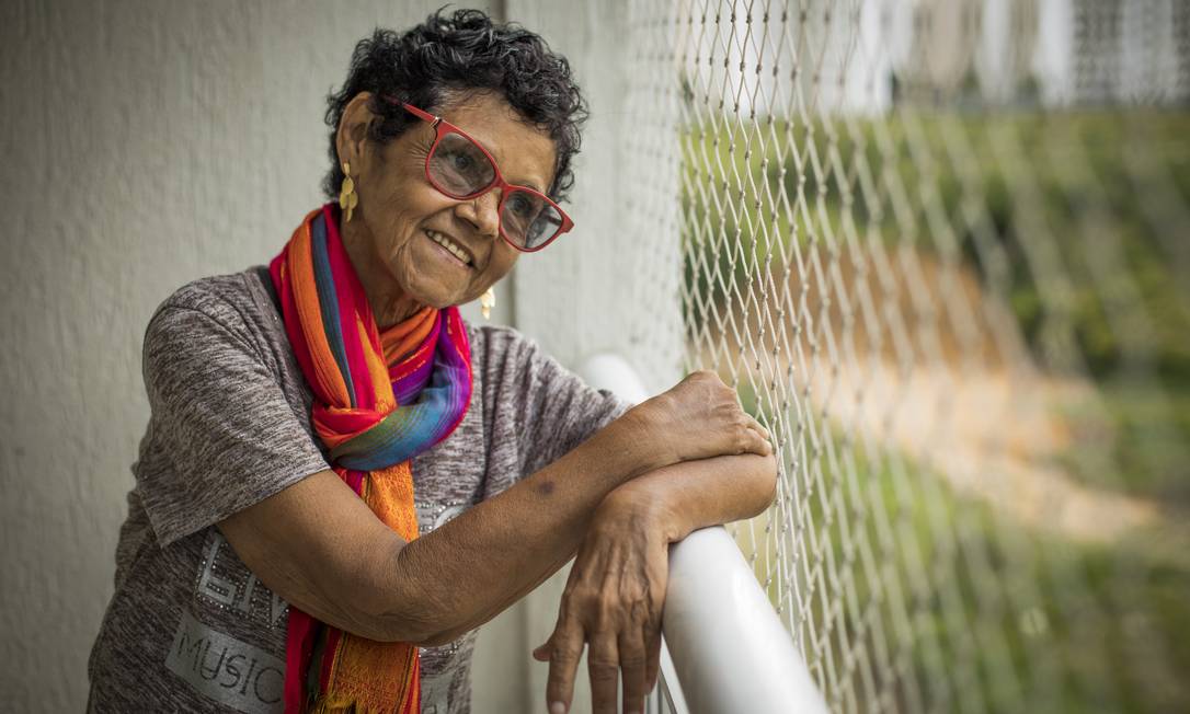 Vivian Lima de Araújo, 61 anos, passou recentemente por um transplante de fígado. Foto: Guito Moreto / Agência O Globo