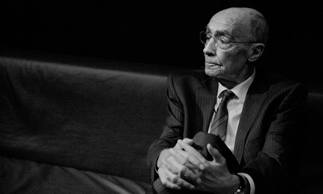 O escritor português José Saramago, Nobel de Literatura, cujo centenário e celebrado este ano Foto: Renato Parada