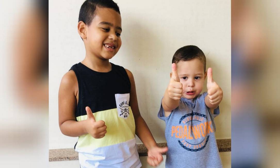 Bruno tinha 6 anos, celebrados na última sexta-feira, enquanto Arthur tinha 3 anos; os dois foram mortos pela mãe Foto: Reprodução das redes sociais