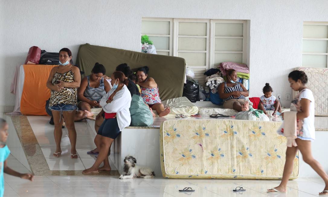 Famílias desabrigadas pelas chuvas em Minas Gerais. Foto: Gil Leonardi / Divulgação/MG
