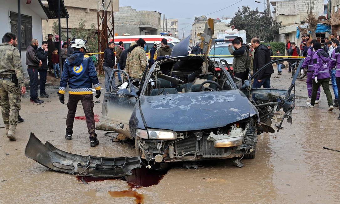 Atentado a bomba deixa pelo menos um morto na cidade síria de Azaz, interior do norte da província de Aleppo, controlado pelos rebeldes Foto: AFP