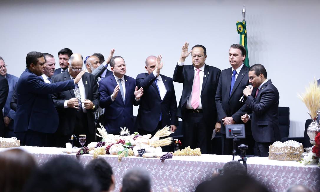 Bancada evangélica é uma das mais importantes aliadas do presidente Jair Bolsonaro; desgaste teve início no debate sobre liberação de jogos de azar Foto: Michael Jesus