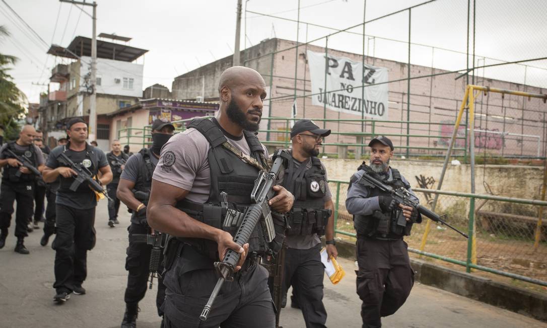 Operação das polícias civil e militar na favela do Jacarezinho para implantação do projeto Cidade Integrada Foto: Marcia Foletto / Agência O Globo