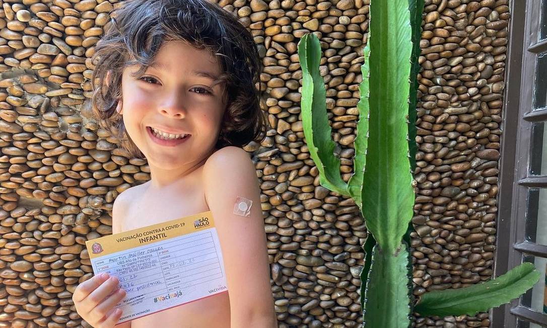 Martin, filho de Tainá Müller recebeu a primeira dose da vacina Foto: Reprodução/Instagram