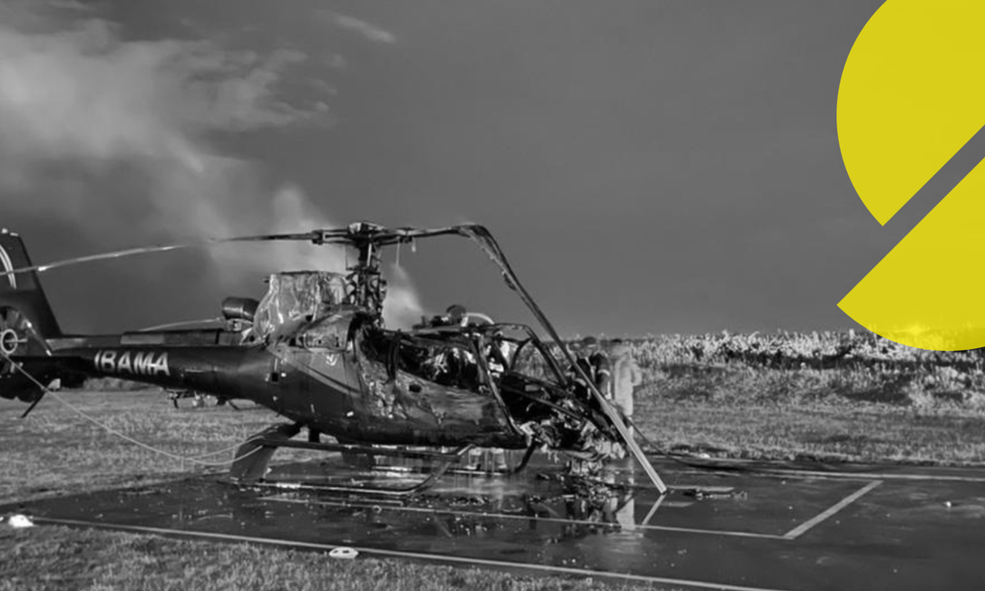 Helicóptero incendiado em Manaus Foto: PM-AM/Divulgação / PM-AM/Divulgação
