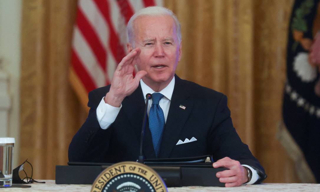 Joe Biden durante entrevista na Casa Branca em que foi flagrado xingando um repórter Foto: LEAH MILLIS / REUTERS