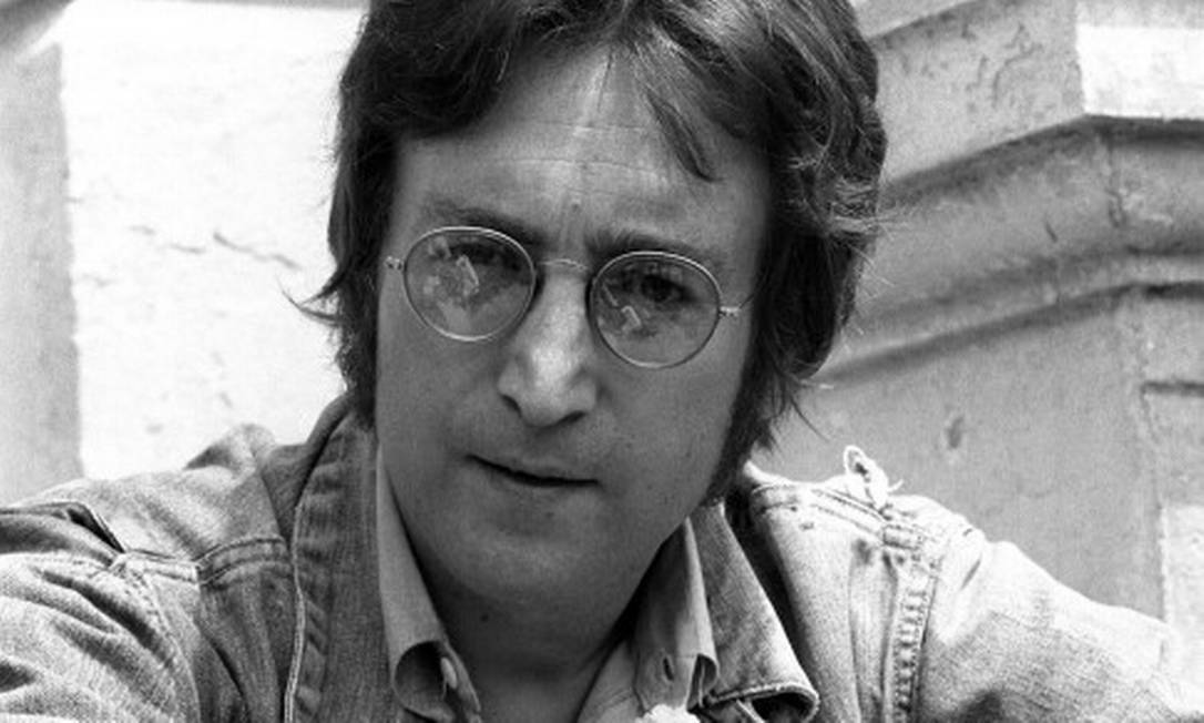 Objetos de John Lennon serão leiloados como NFTs Foto: AFP