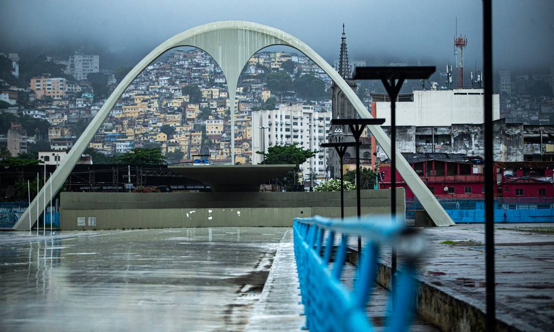 Sambódromo da Marquês de Sapucaí, na Cidade Nova Foto: Hermes de Paula / Agência O Globo