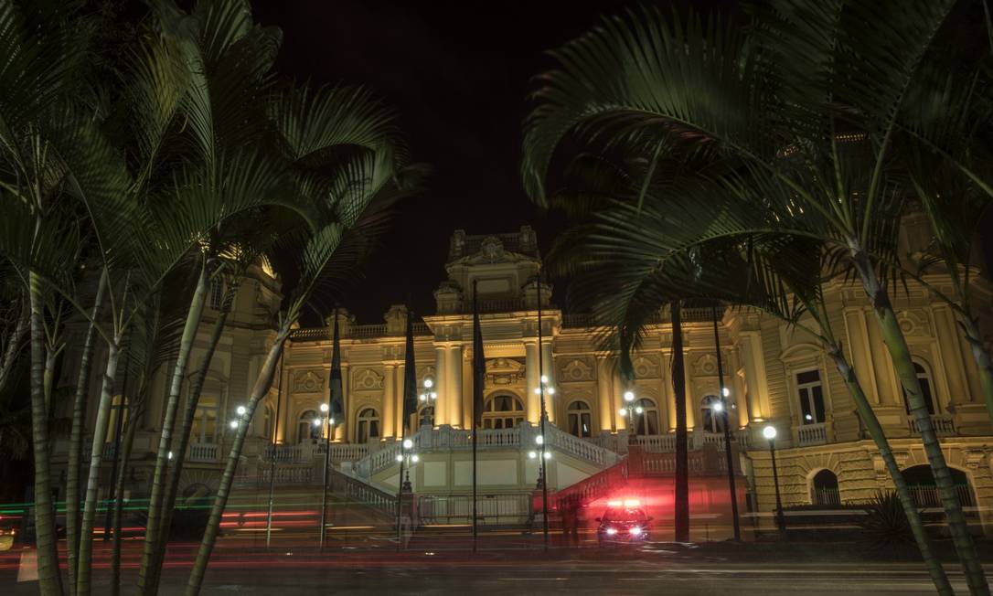  Fachada do Palácio da Guanabara, sede do governo do Rio Foto: Guito Moreto / Agência O Globo