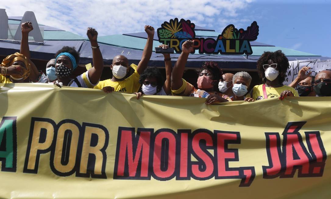 Protesto diante do quiosque Tropicália, onde Moïse foi assassinado Foto: Fabiano Rocha / Fabiano Rocha