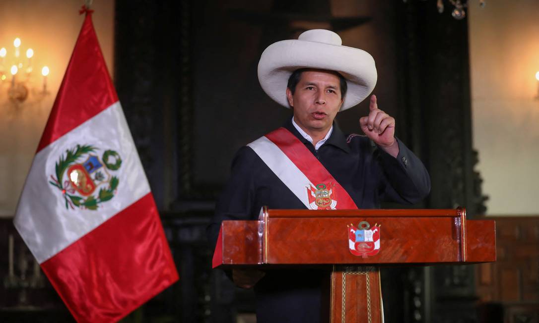 O presidente do Peru, Pedro Castillo, anuncia saída do terceiro presidente de Gabinete em seis meses Foto: PRESIDÊNCIA DO PERU / via REUTERS