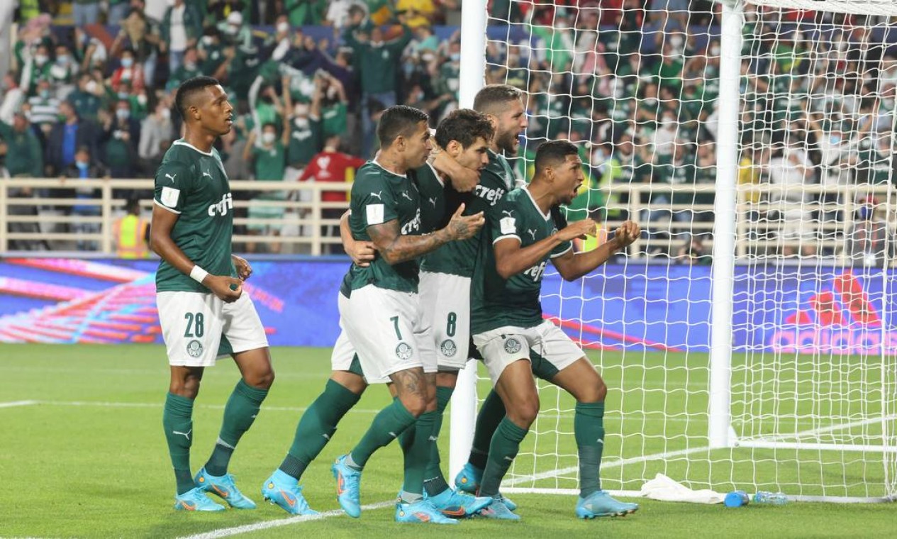 Análise: Novo contexto e nova postura levam Palmeiras a não repetir 2021 e  chegar à final do Mundial de clubes - Jornal O Globo