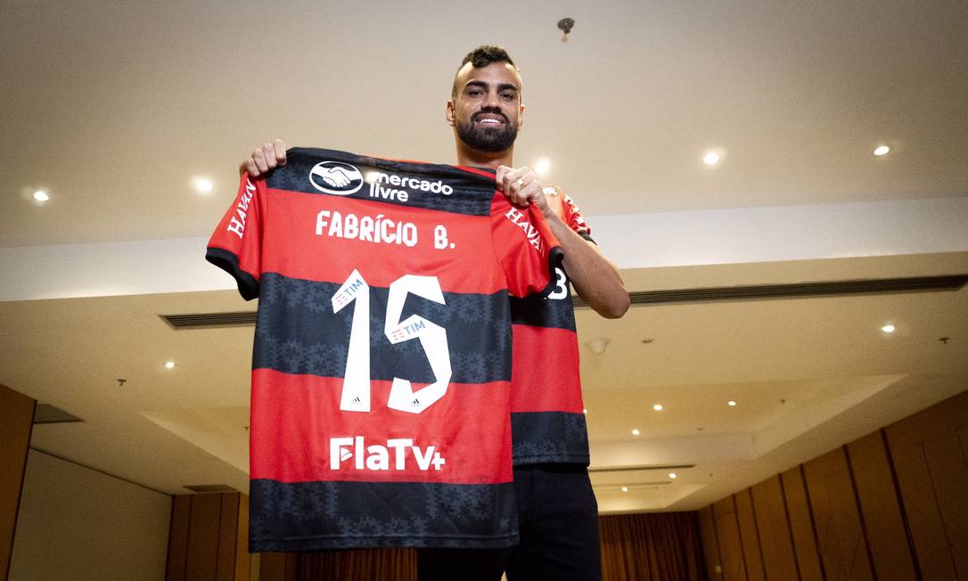 Fabrício Bruno é anunciado no Flamengo Foto: Felipe Patiño/Flamengo