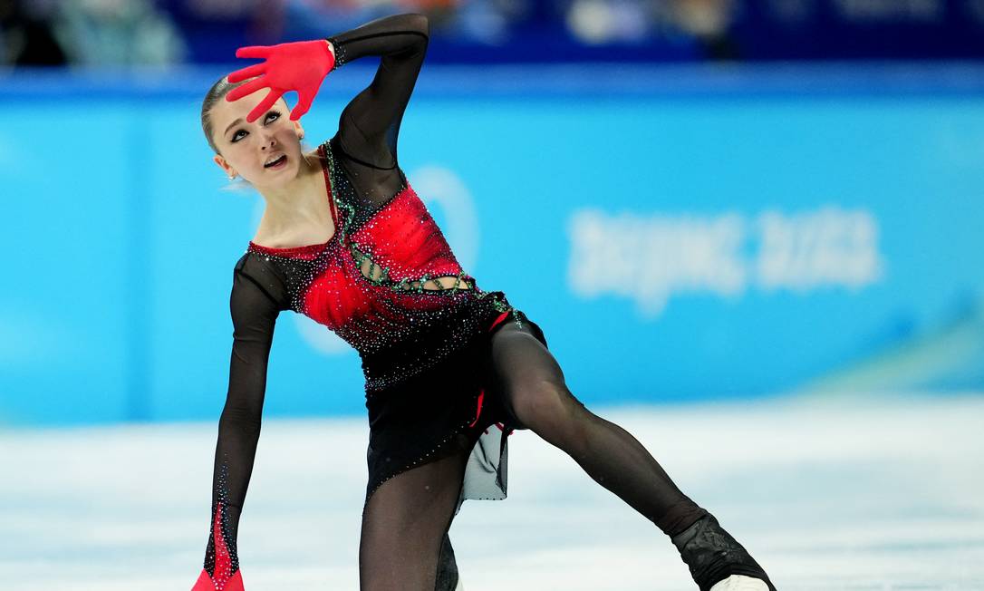 Valieva teria testado positivo para Trimetazidina Foto: ALEKSANDRA SZMIGIEL / REUTERS