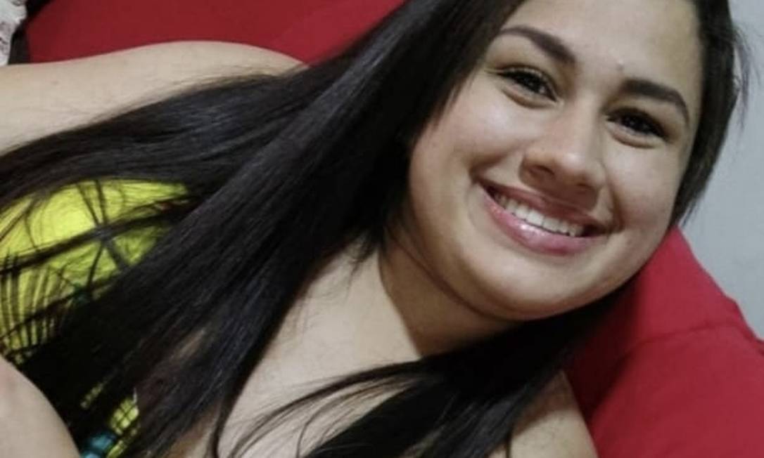 Emanuelle Mussel Macedo de Arruda, de 24 anos, que está desaparecida Foto: Reprodução