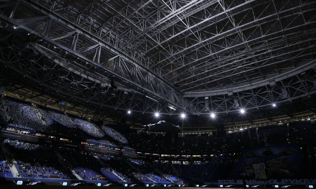 A Gazprom Arena pode não ser mais o palco da final Foto: ANTON VAGANOV / REUTERS