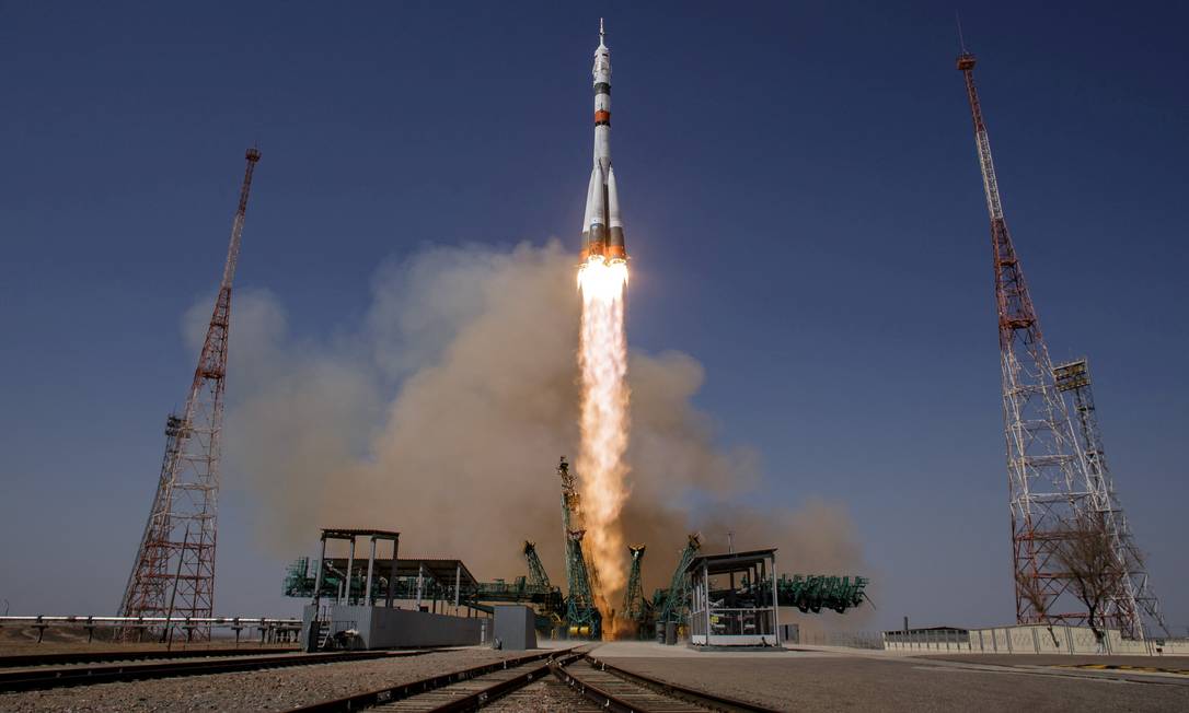 Lançamento da Soyuz MS-18, em abril de 2021, no Cazaquistão, ao encontro da ISS Foto: NASA/Bill Ingalls/via Reuters / REUTERS/09-04-2022
